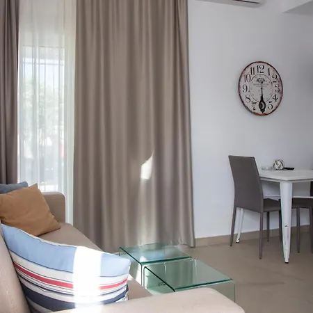 Thasos Blue Apartmanhotel