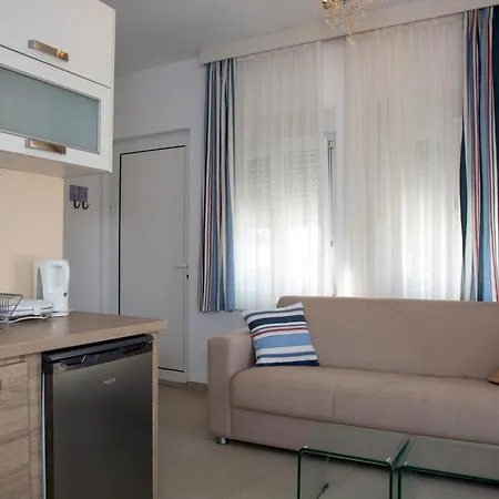 Thasos Blue アパートホテル 4*