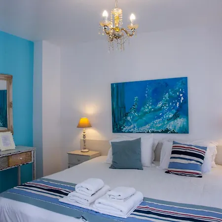 アパートホテル Thasos Blue 4*