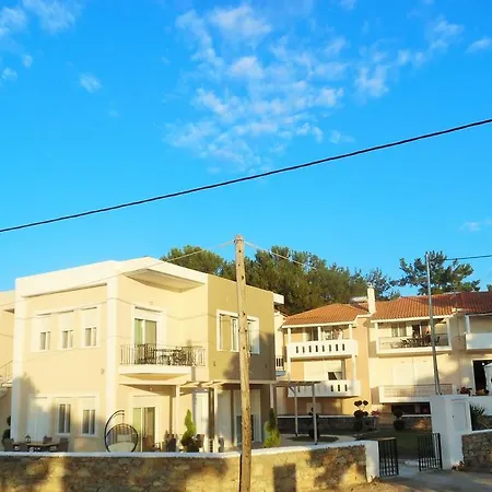 アパートホテル Thasos Blue